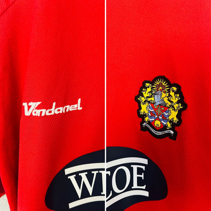 Dagenham & Redbridge home football shirt 2006/07 Large