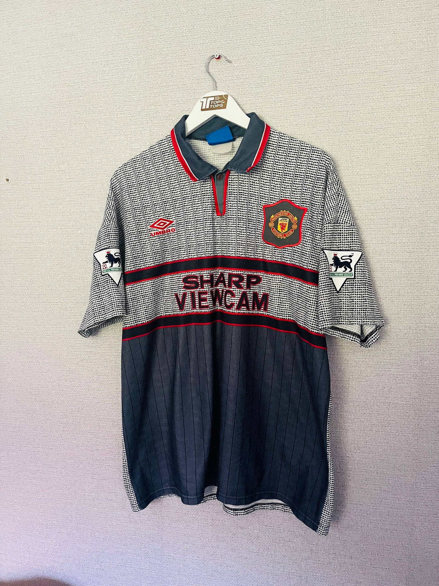 Manchester United away football shirt 1995/96 Beckham XL