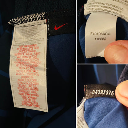 Barcelona away football shirt 2004/05 Ronaldinho Medium