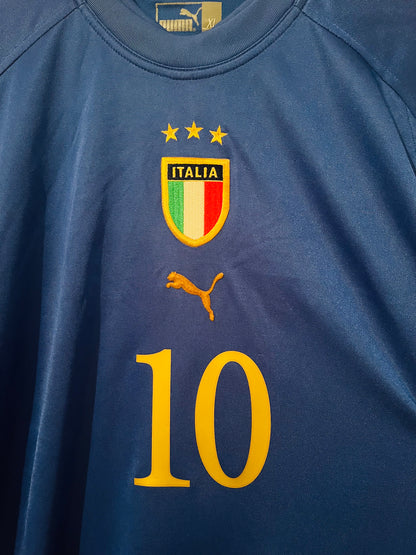 Italy home football shirt 2004/05 Baggio XL