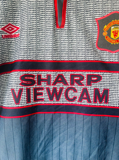 Manchester United away football shirt 1995/96 Beckham Medium