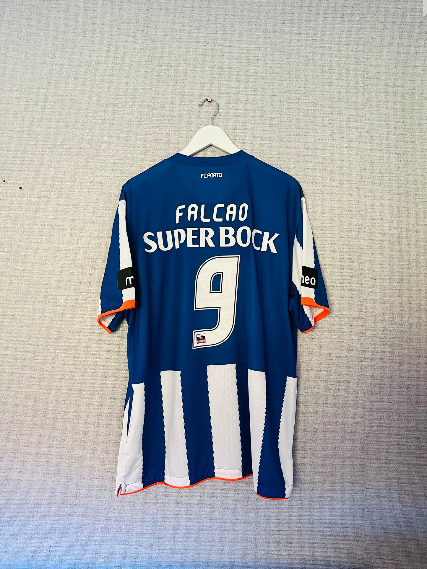 Porto home football shirt 2010/11 Falcao XXL