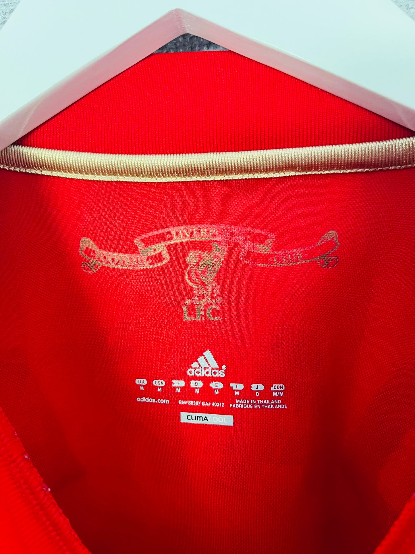 Liverpool home football shirt 2010/12 Suarez Medium