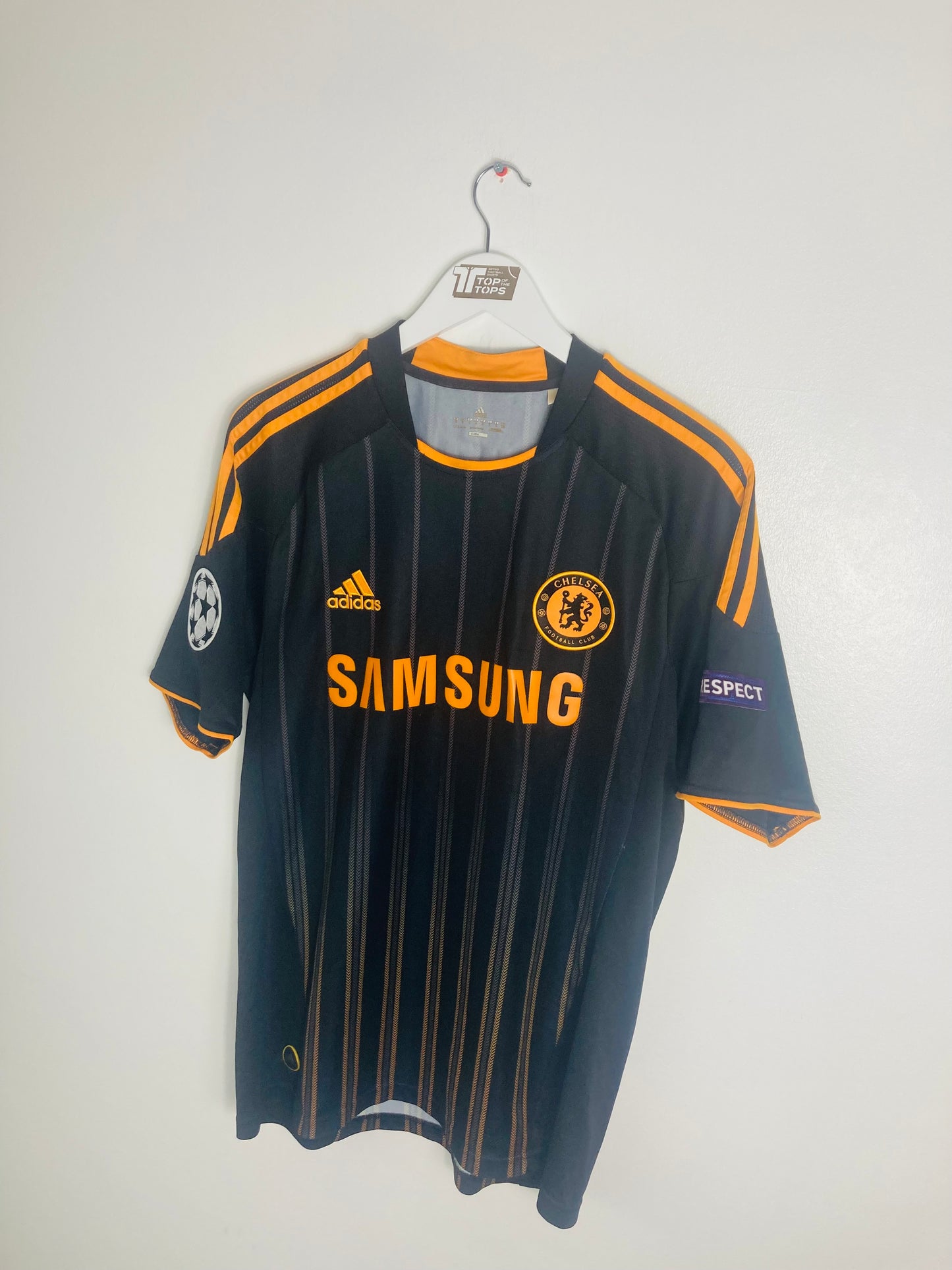 Chelsea away football shirt 2010/11 medium Drogba