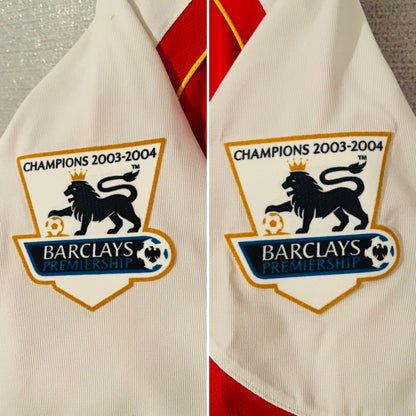 Arsenal home football shirt
2004/05 Henry Medium