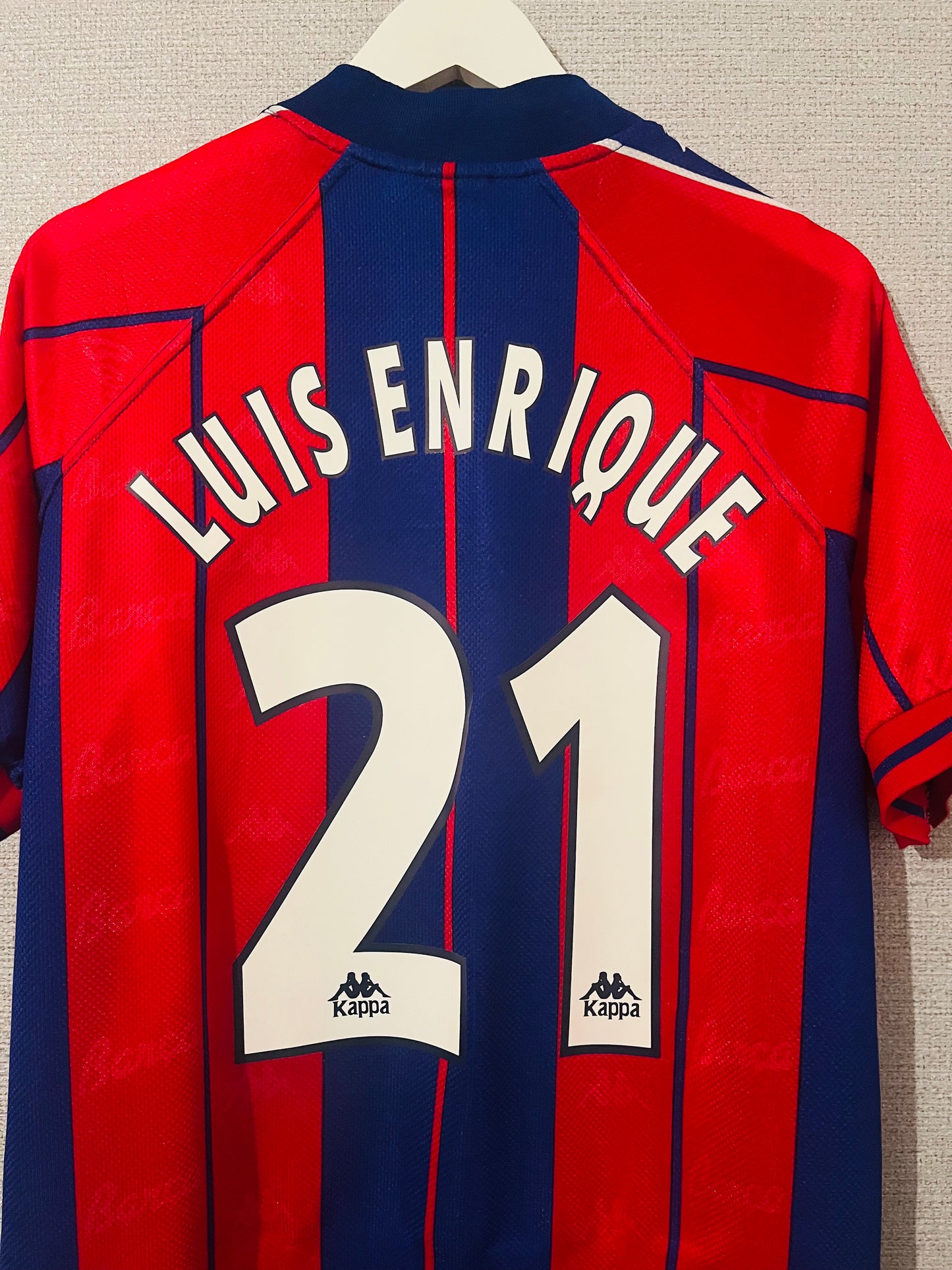 Barcelona home football shirt 1997/98 Luis Enrique Medium