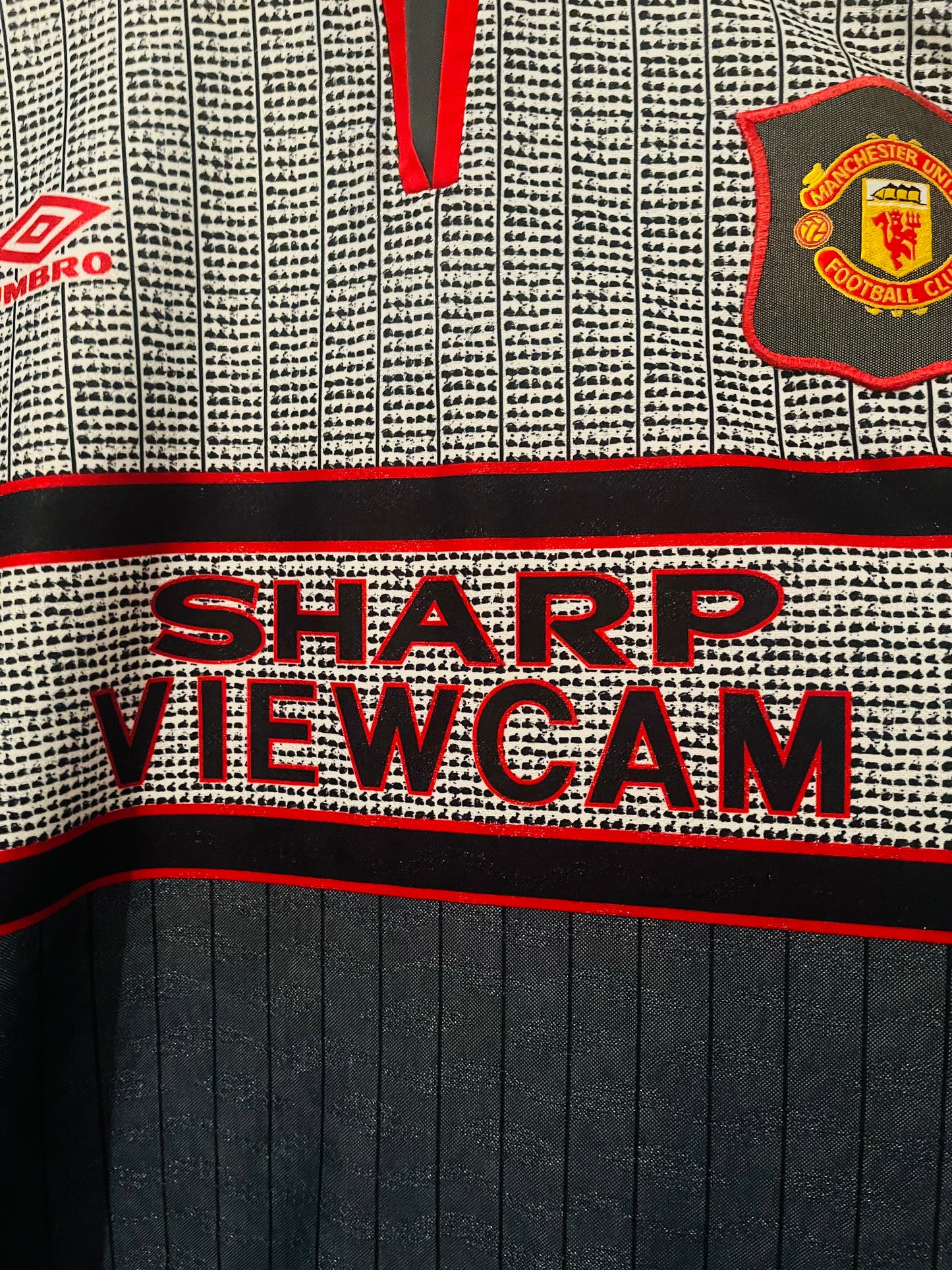 Manchester United away football shirt 1995/96 Beckham Large