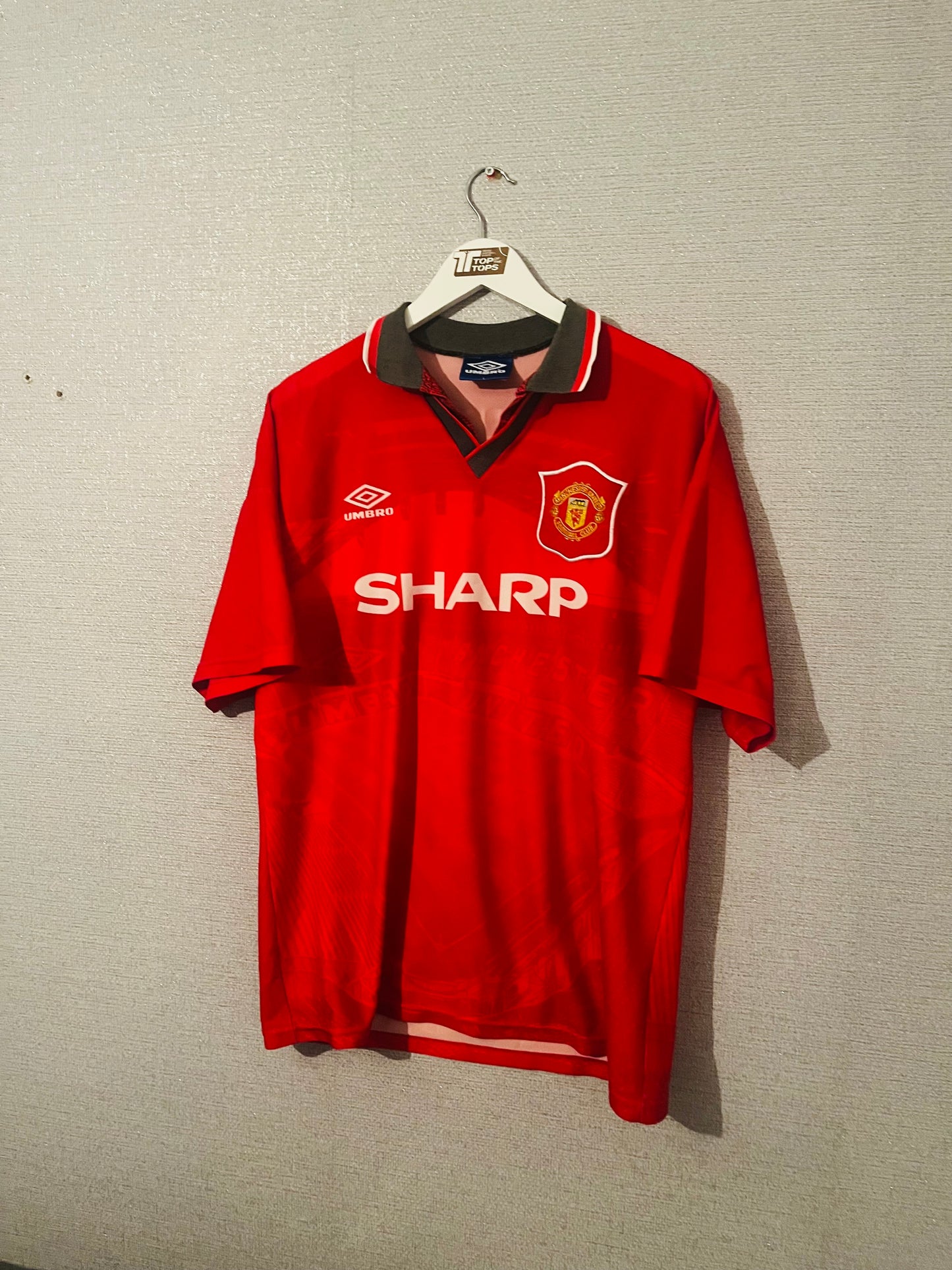 Manchester United home football shirt 1994/95 Giggs Large