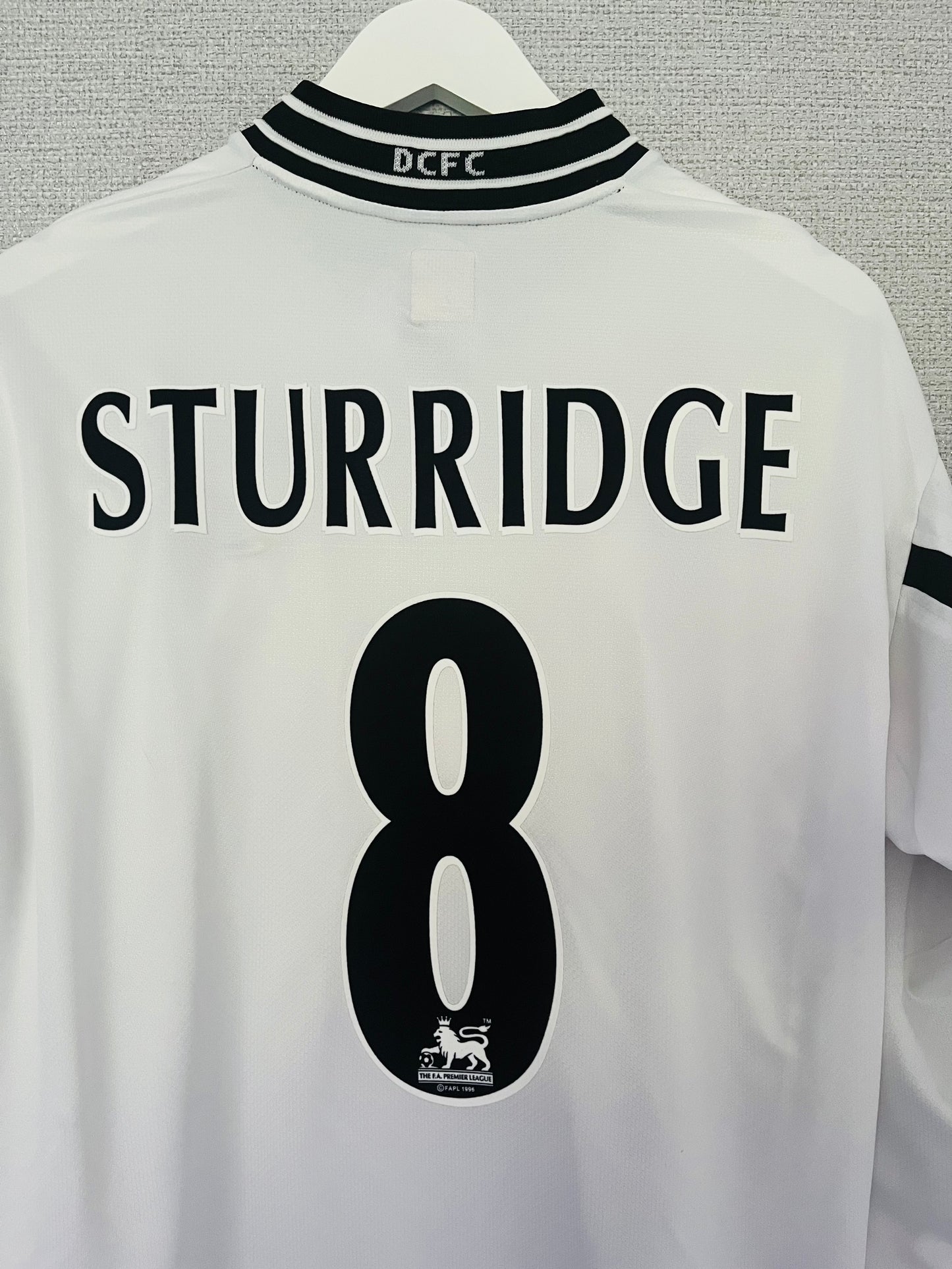 Derby County home football shirt 1999/2001 Sturridge Medium L/S