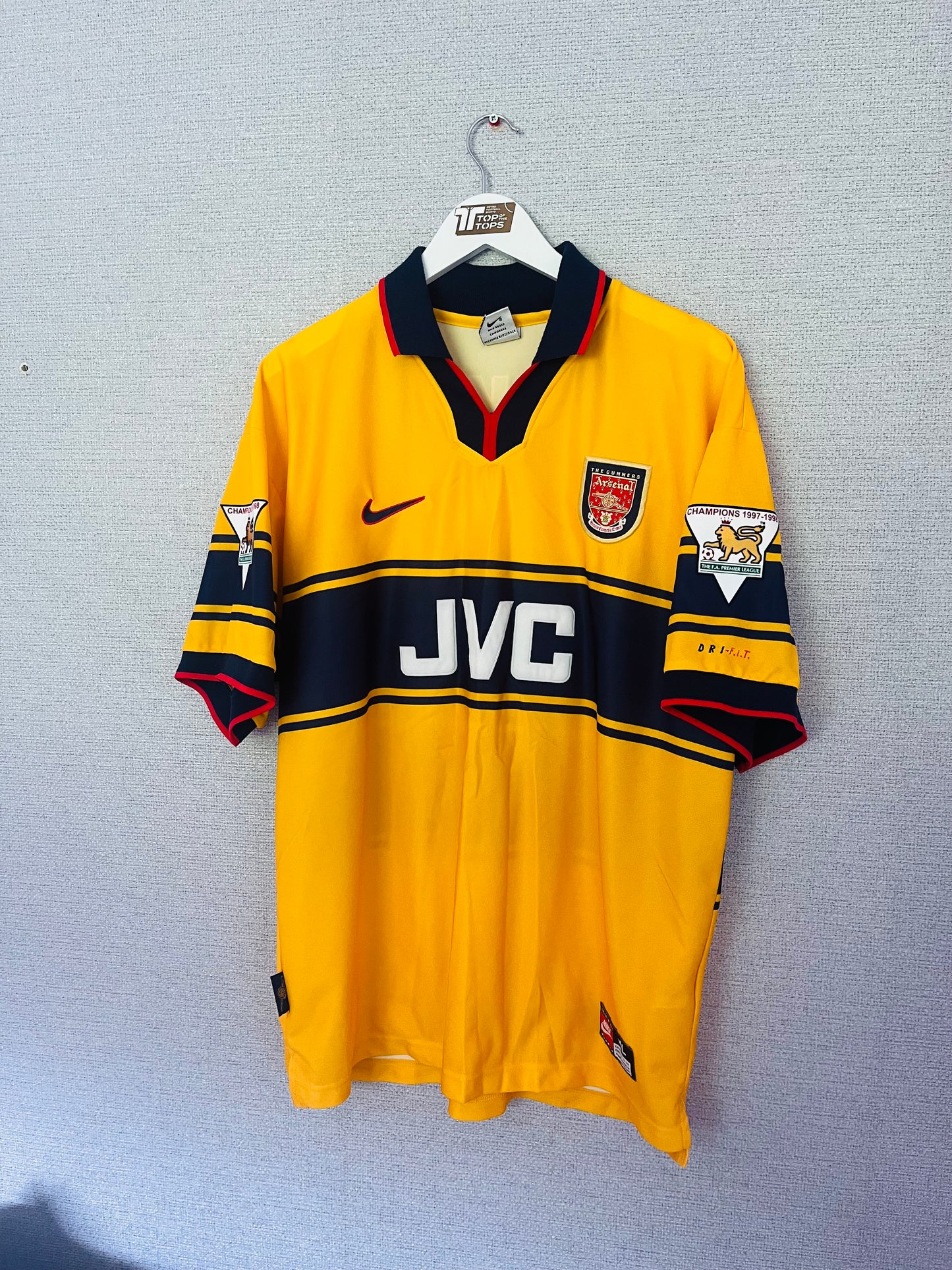 Arsenal away football shirt 1998/99 Bergkamp XL