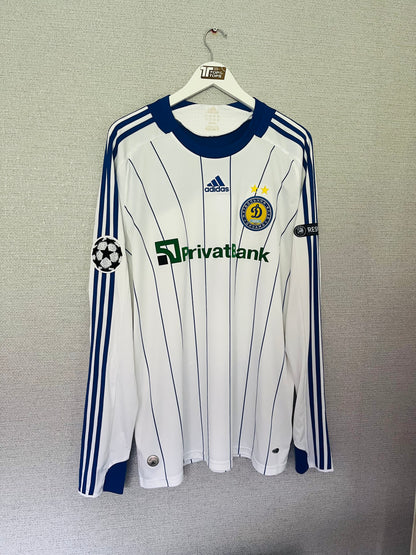 Dynamo Kyiv home football shirt
2008/10 Shevchenko XL