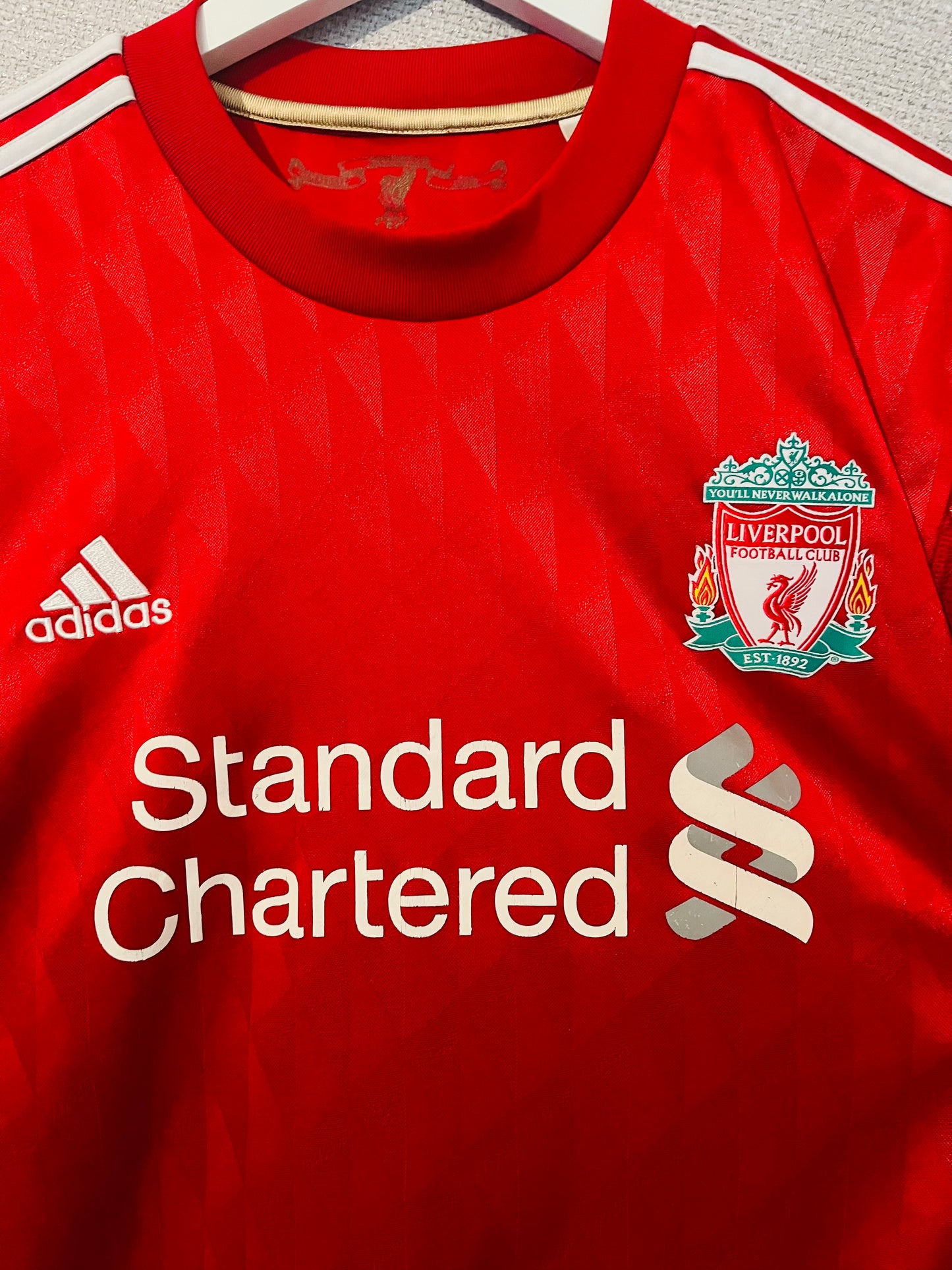 Liverpool home football shirt 2010/12 Suarez Large