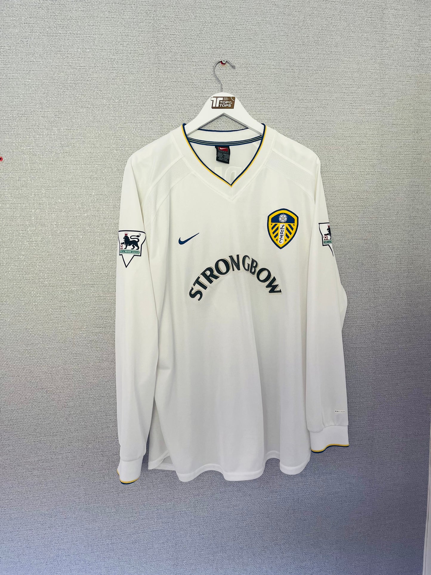 Leeds United home football shirt 2000/02 L/S Viduka XL