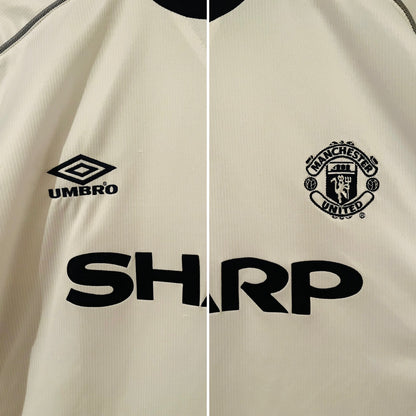 Manchester United away football shirt 1999/2000 Stam XL