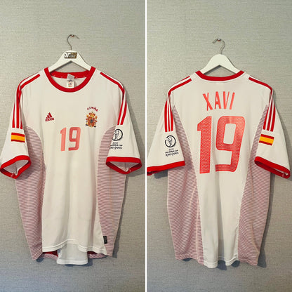 Spain away football shirt
W/C 2002 Xavi XXL