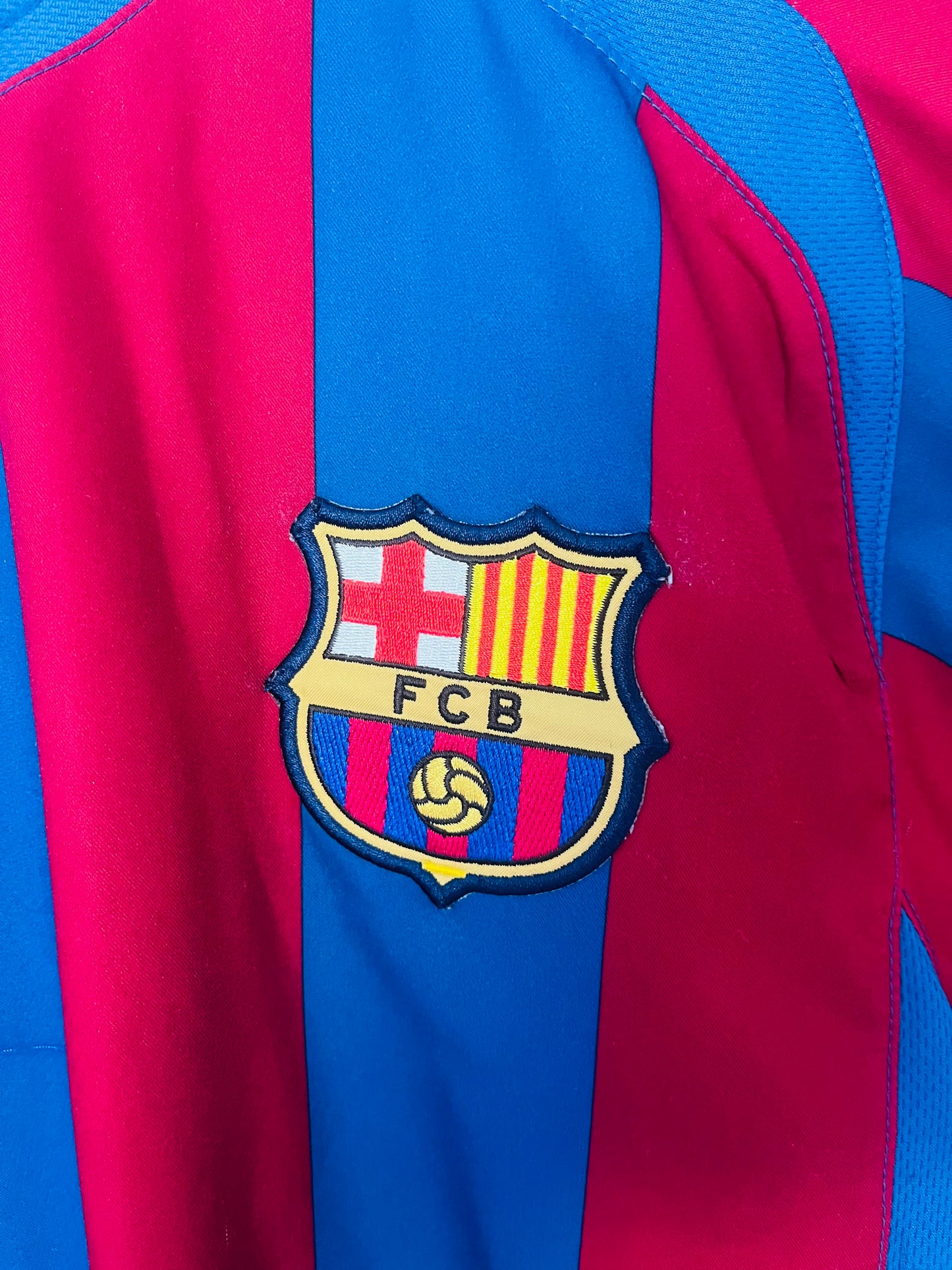 Barcelona home football shirt 2004/05 Messi Medium