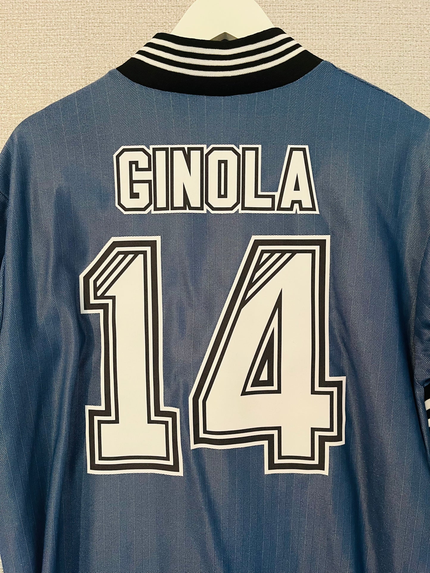 Newcastle United away football shirt 1996/97 Ginola Large