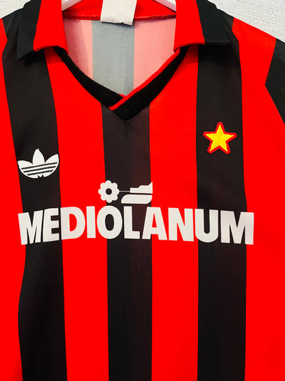 AC Milan home football shirt
1990/92 Medium