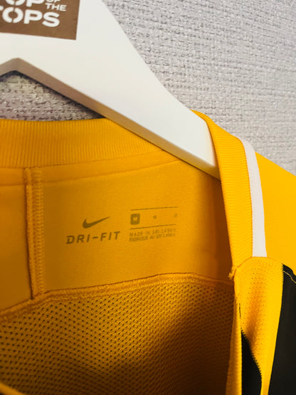 Boston United home football shirt 2018/19 no.18 Medium