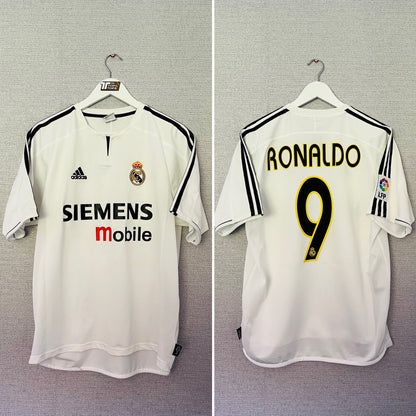 Real Madrid home football shirt
2003/04 R9 Medium