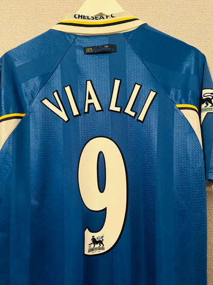 Chelsea home football shirt
1997/99 Vialli Large