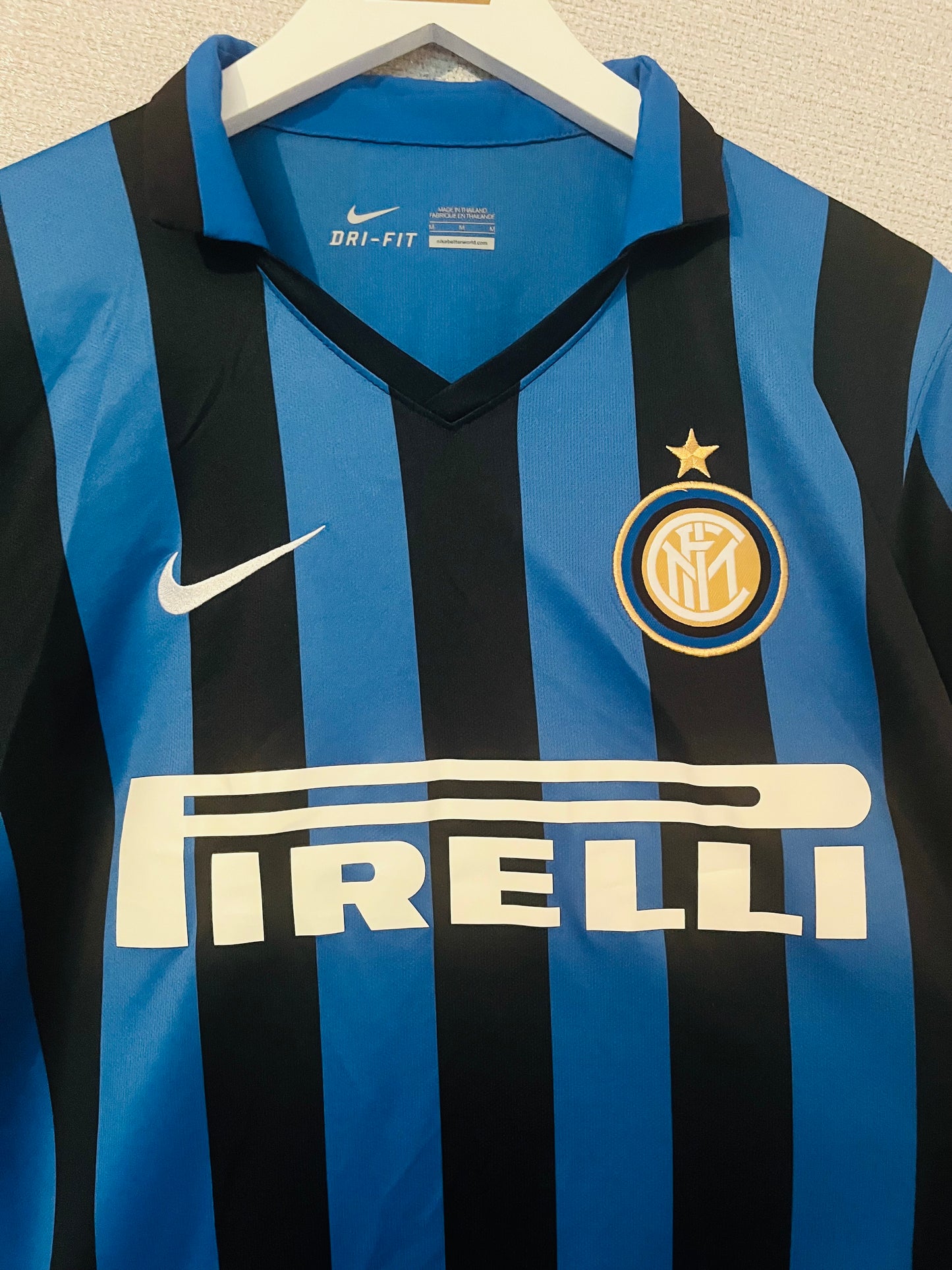 Inter Milan home football shirt
2015/15 Icardi Medium