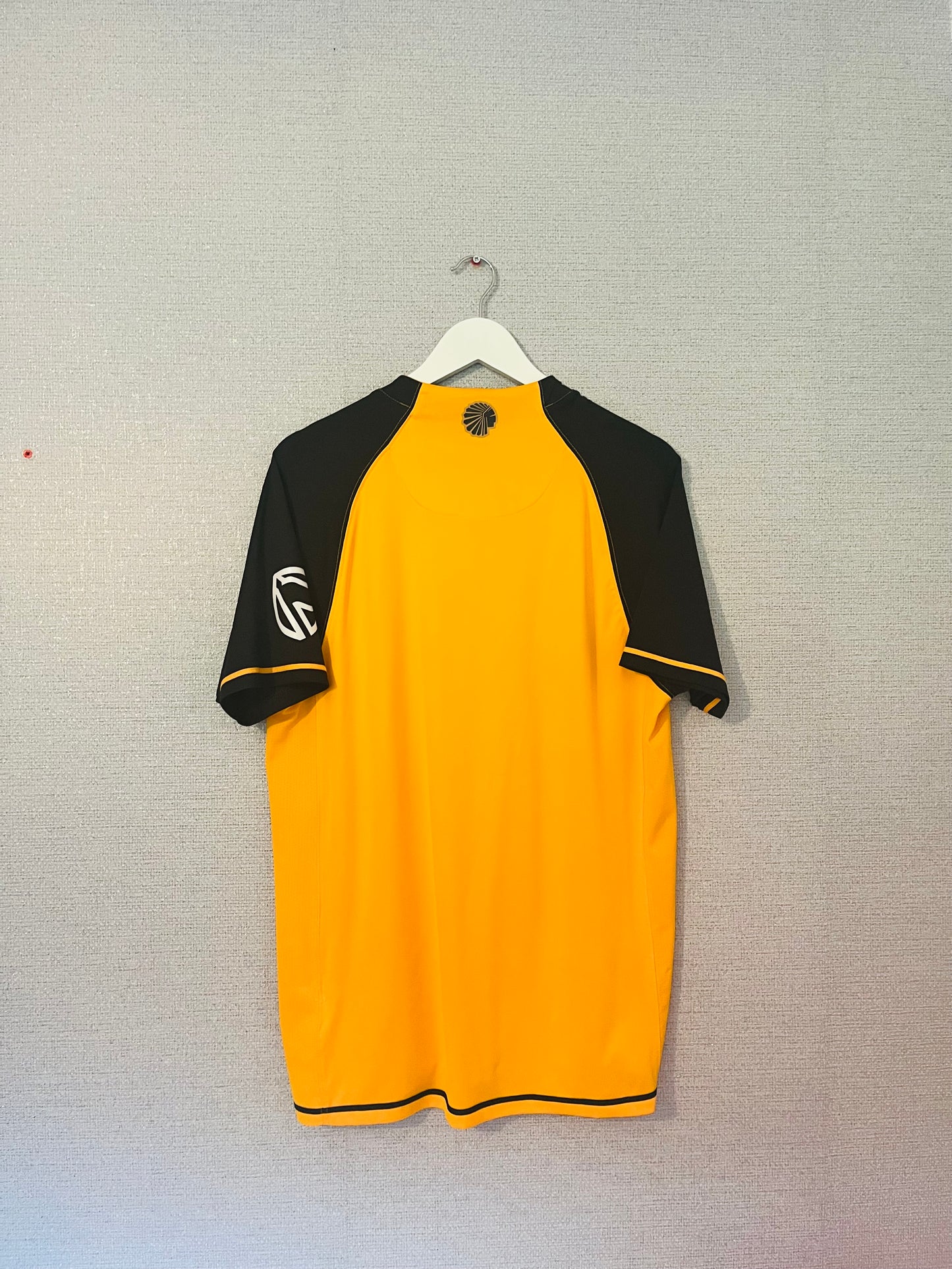 Kaizer Chiefs home football shirt 2007/09 Medium