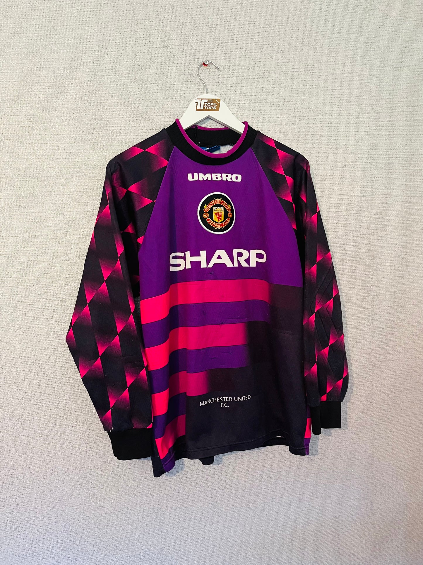 Manchester United goalkeeper football shirt 1996/97 Medium
