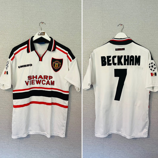Manchester United away football shirt 1997/99 Beckham Medium