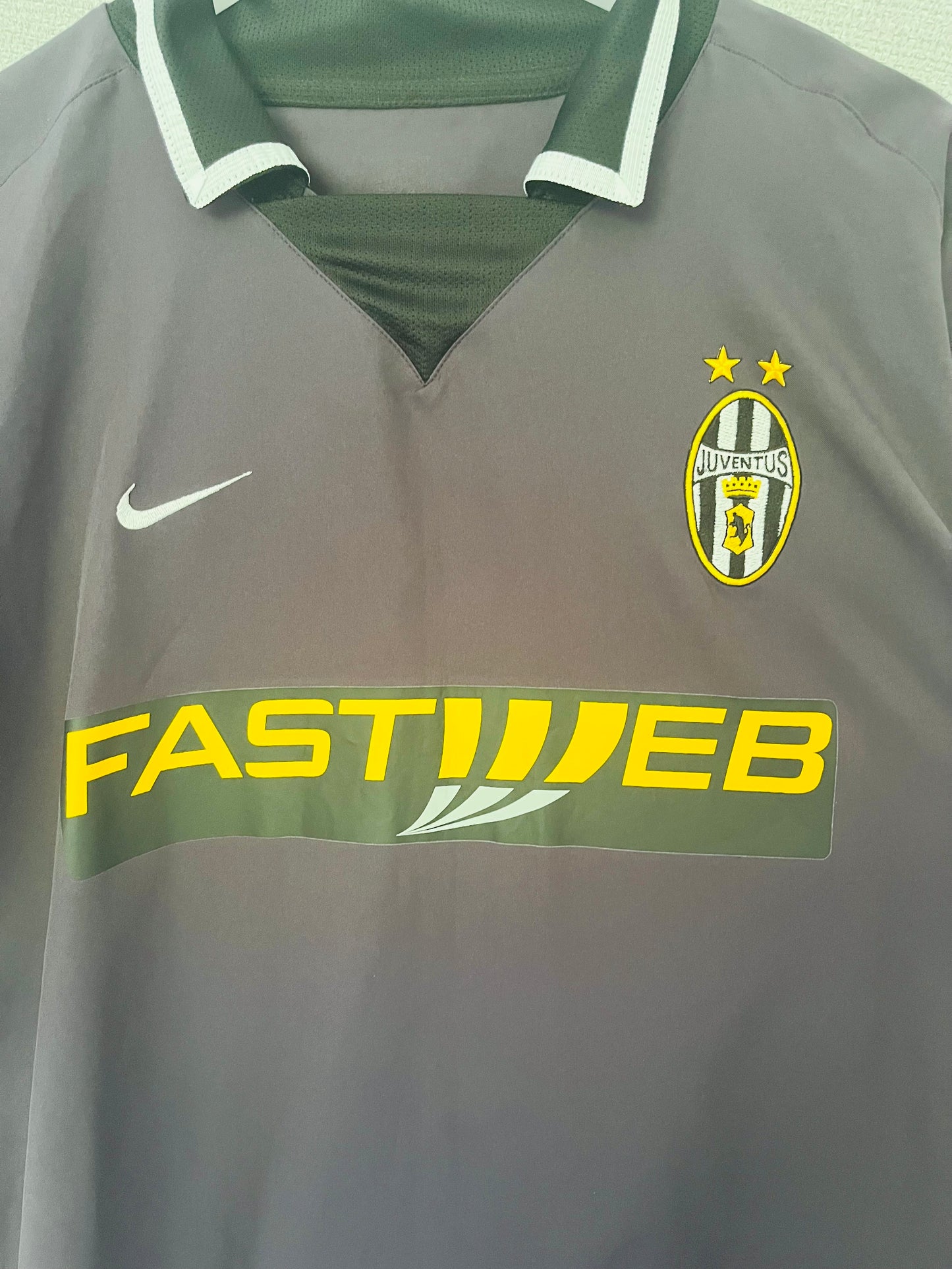 Juventus third football shirt 2003/04 Trezeguet XL
