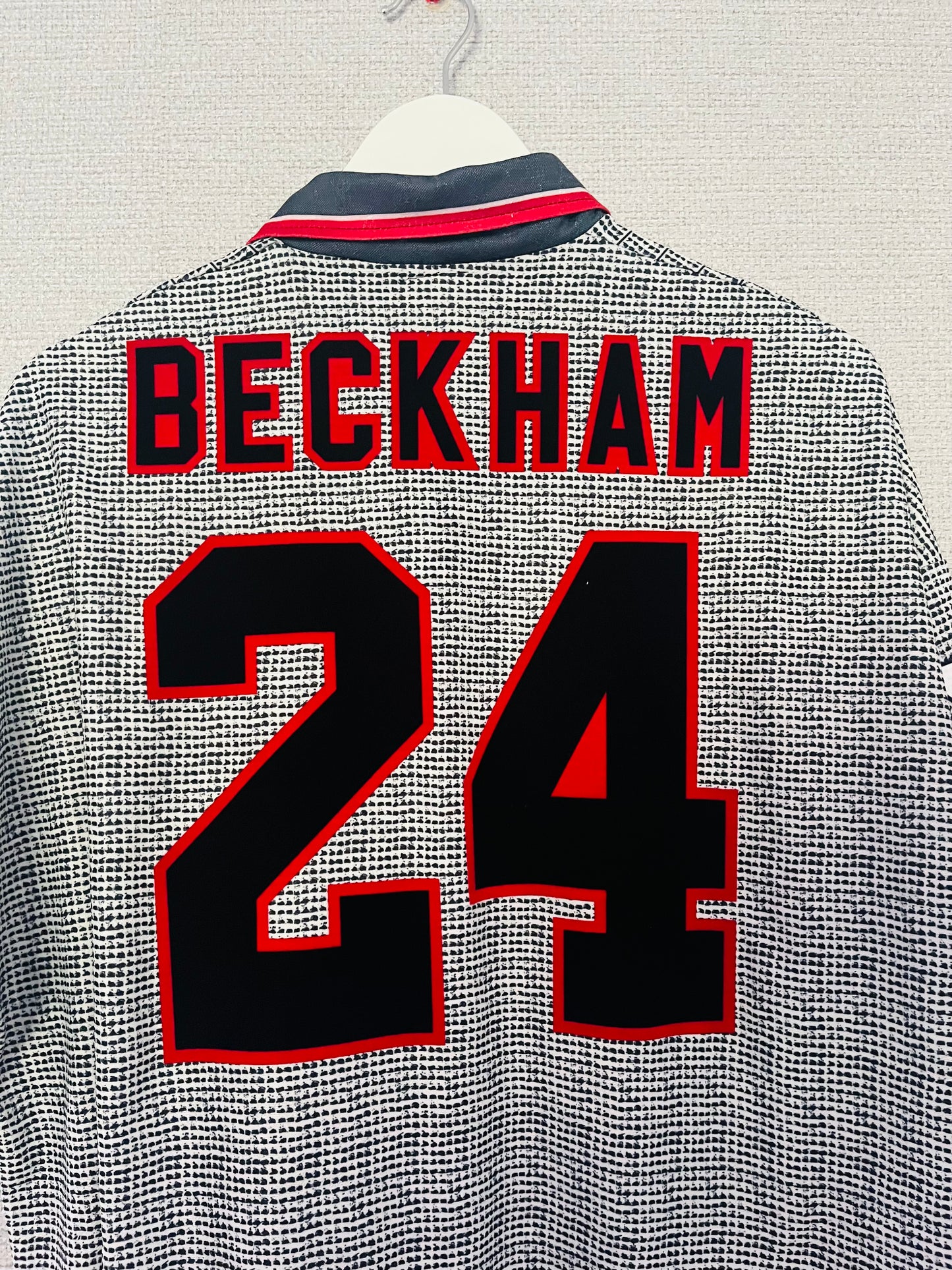 Manchester United away football shirt 1995/96 Beckham XL
