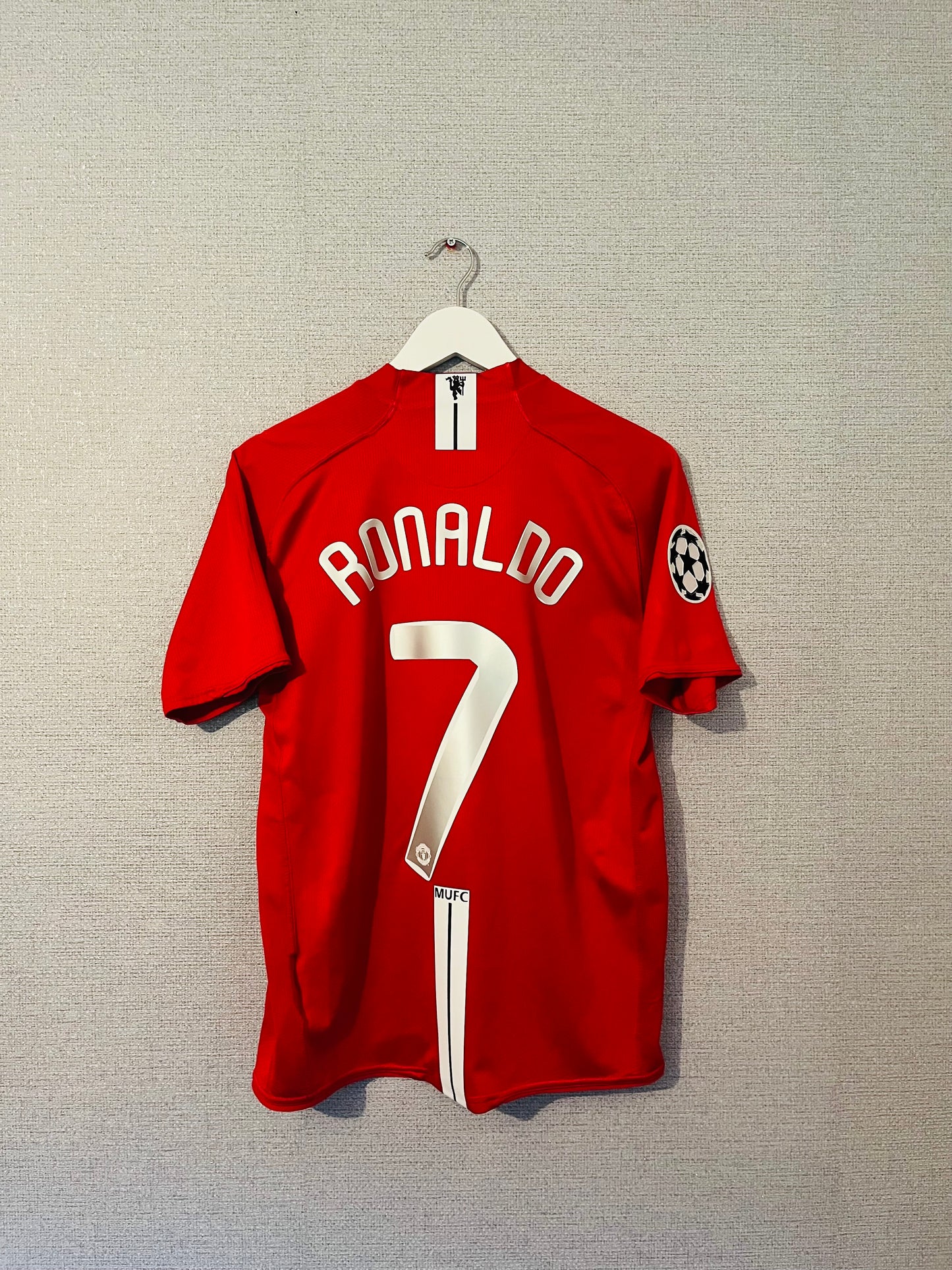 Manchester United home football shirt 2007/08 CR7 Medium