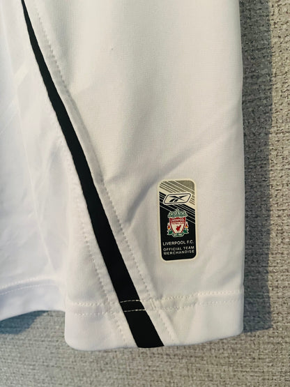 Liverpool away football shirt
2005/06 Morientes Medium