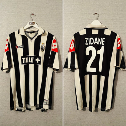 Juventus home football shirt 2000/01 Zidane Large