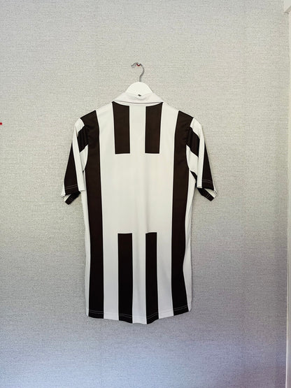 St Pauli home football shirt 2011/12 Medium