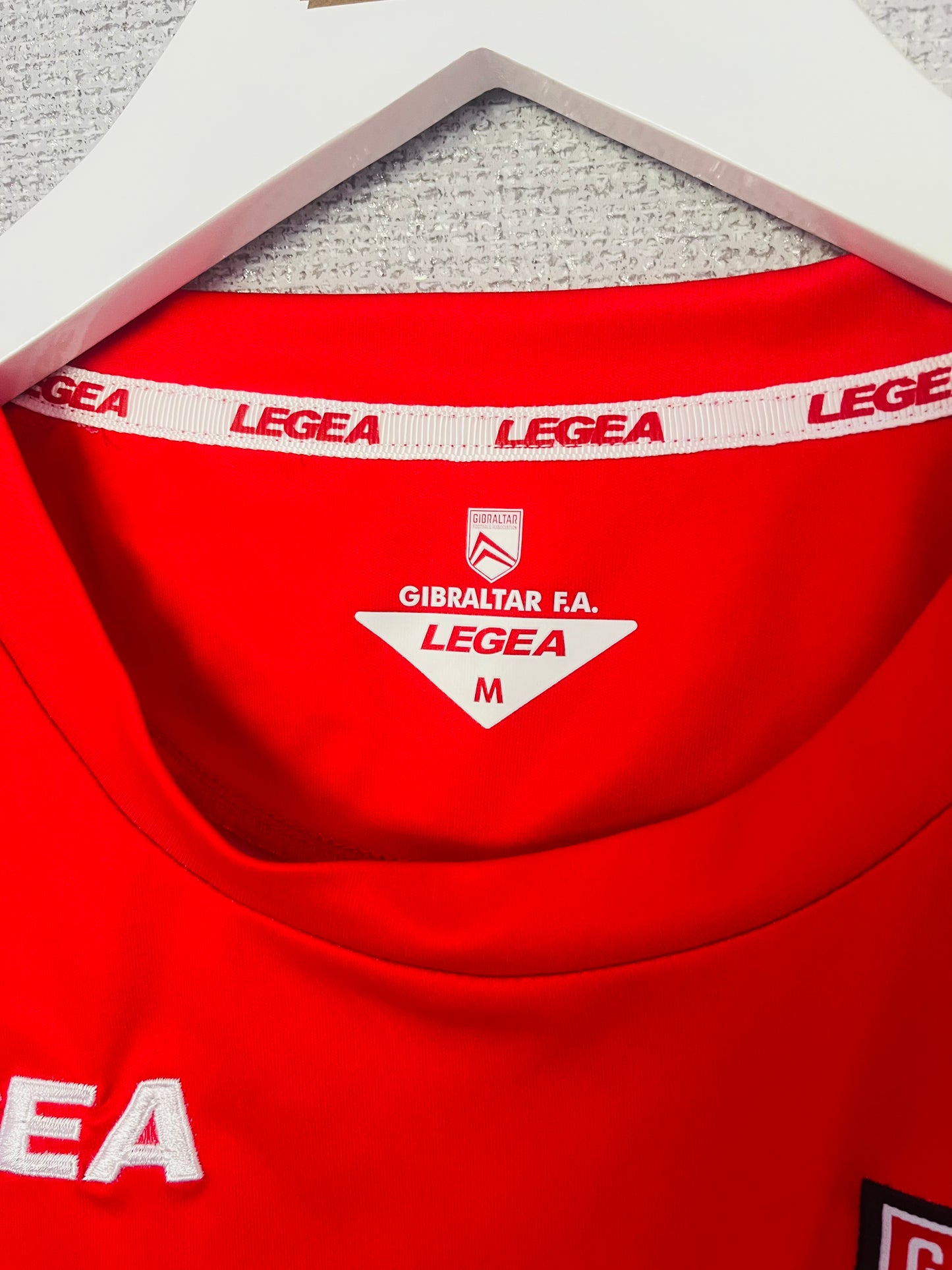 Gibraltar home football shirt 2020/21 Medium