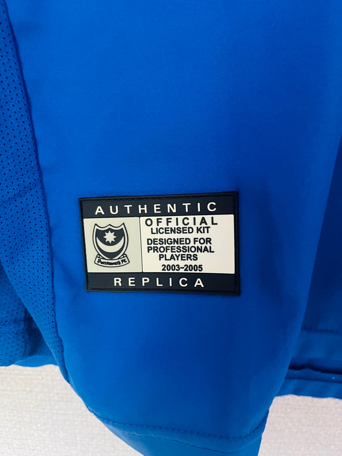 Portsmouth home football shirt 2003/05 XXL Berger