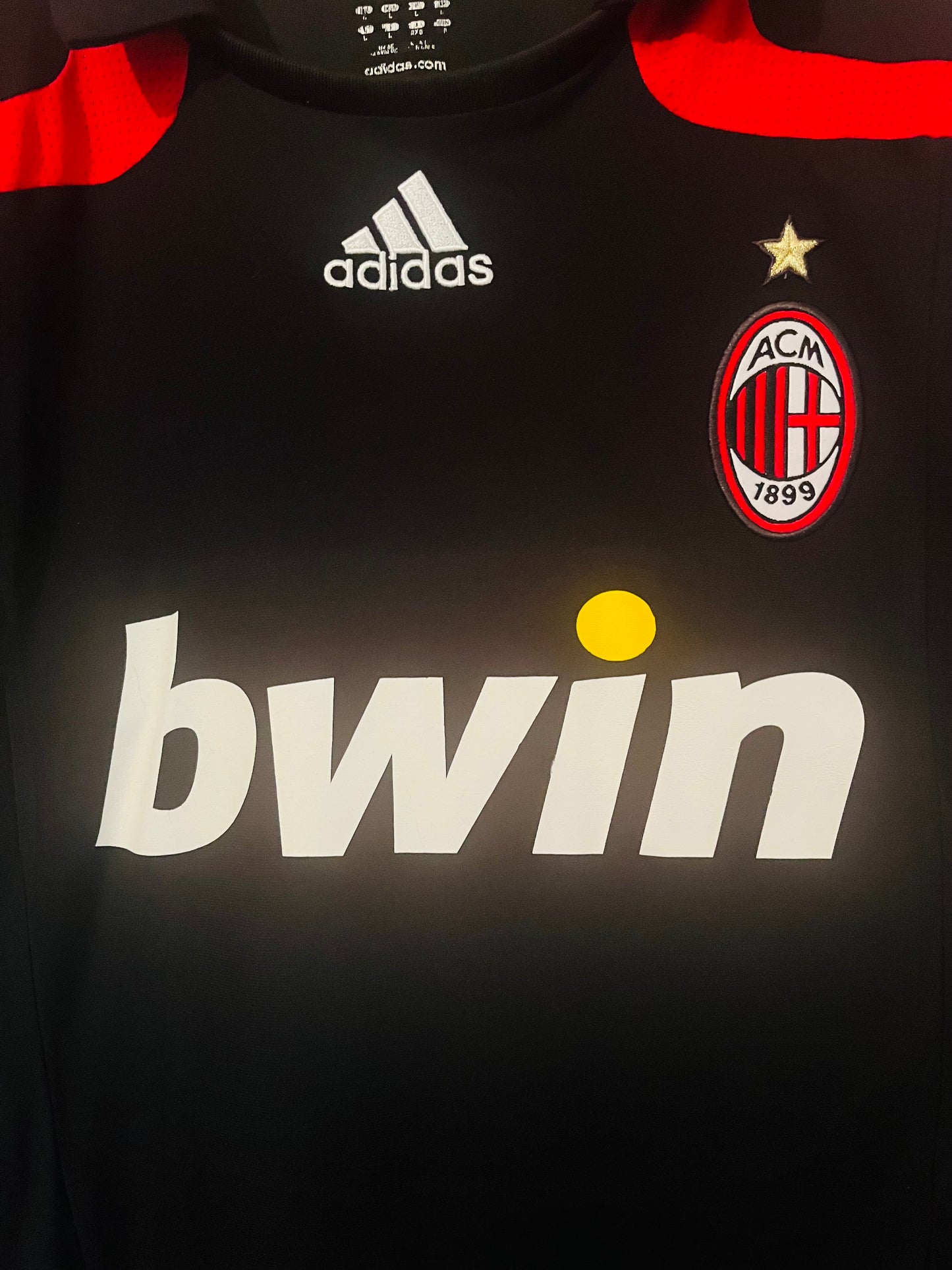 AC Milan third football shirt 2007/08 Kaka Large
