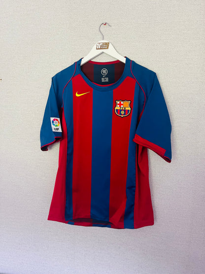 Barcelona home football shirt 2004/05 Ronaldinho Medium