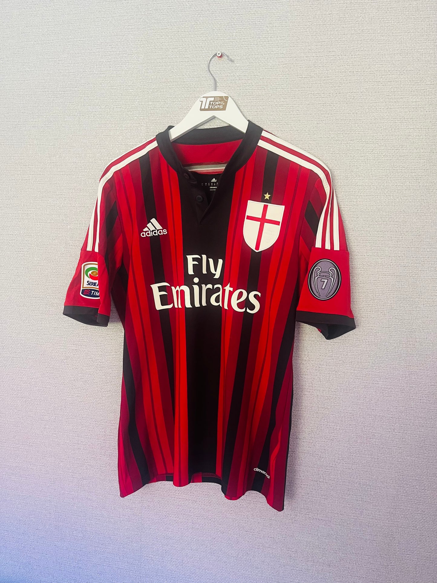 AC Milan home football shirt
2014/16 Kaka Medium