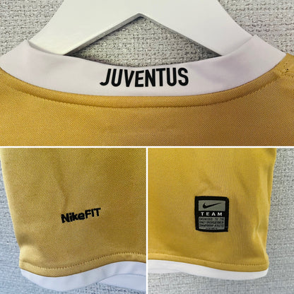 Juventus away football shirt 2008/09 Del Piero Medium