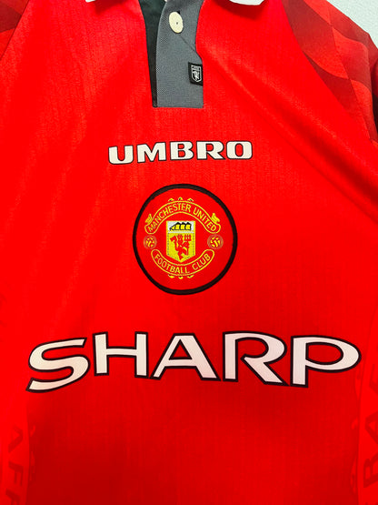 Manchester United home football shirt 1997/98 Beckham Medium