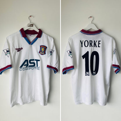 Aston Villa away football shirt
1996/98 Yorke Medium