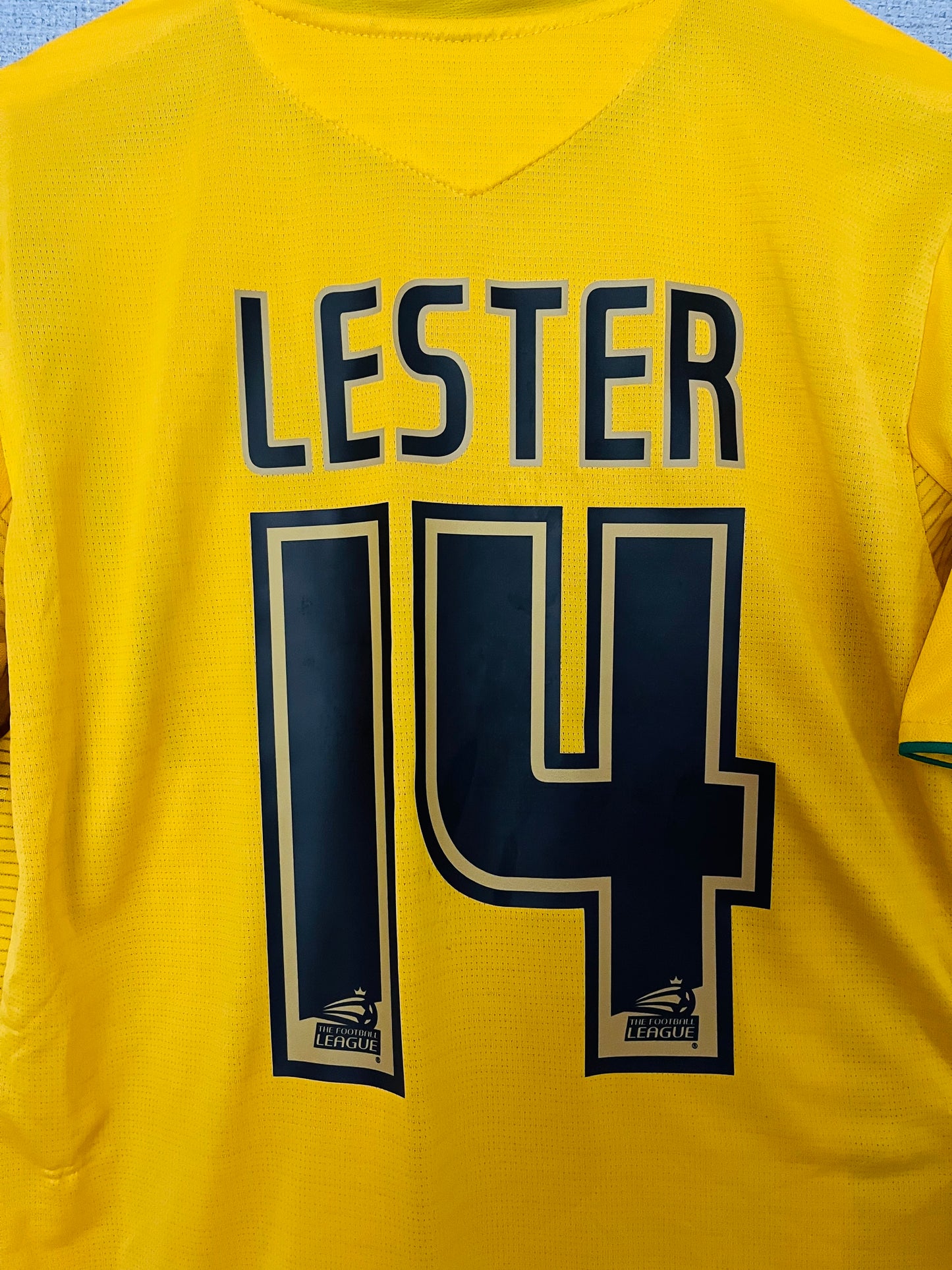 Nottingham Forest third football shirt
2006/07 Lester Large