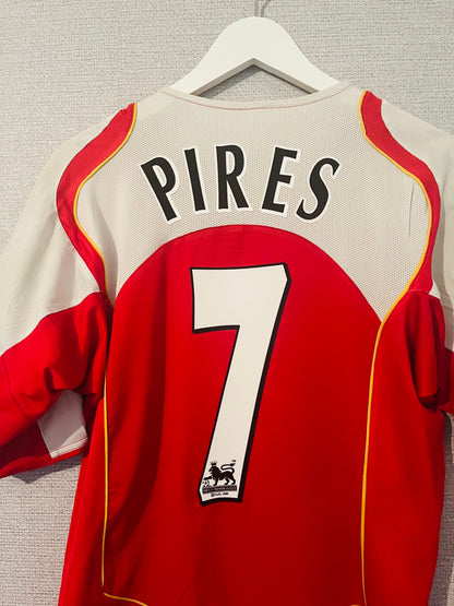 Arsenal home football shirt 2004/05 Pires Medium