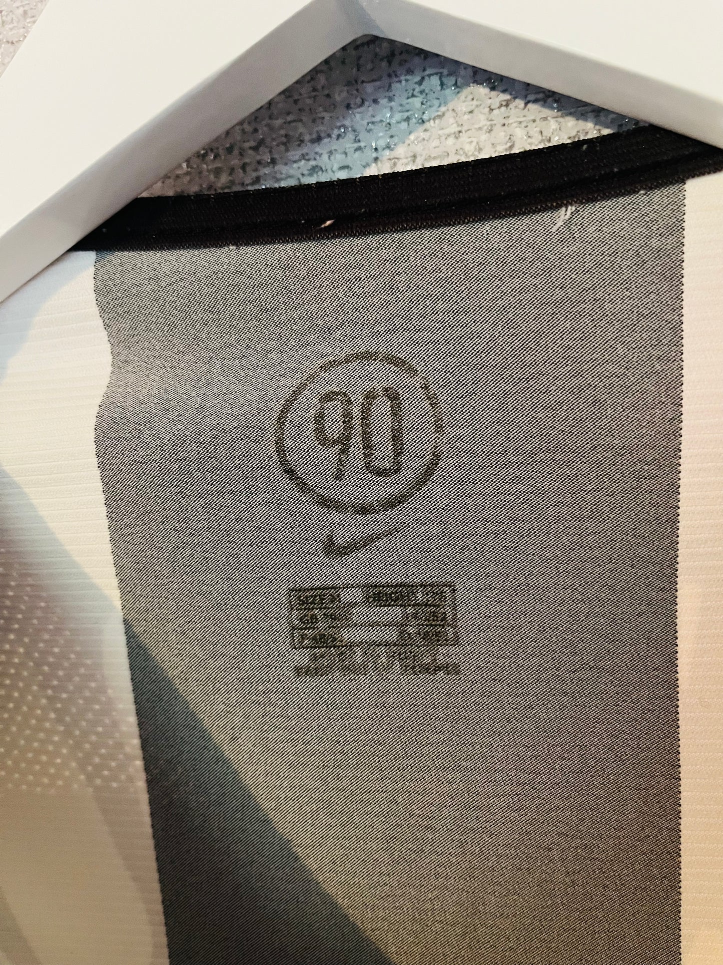 Juventus home football shirt 2004/05 Trezeguet Medium