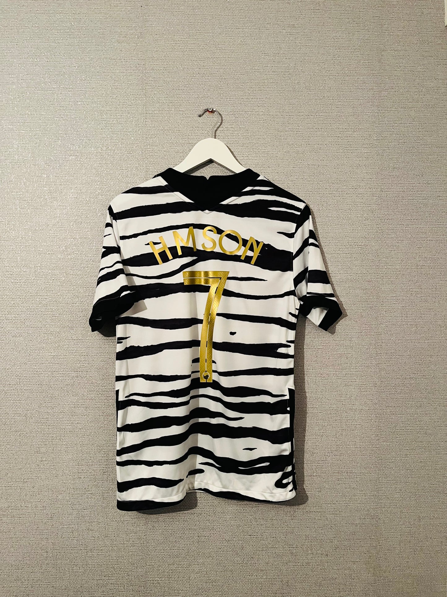 South Korea away football shirt
2020/21 Son Medium