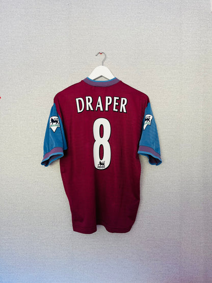 Aston Villa home football shirt
1997/98 Draper Medium