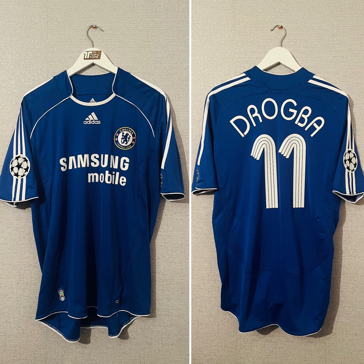 Chelsea home football shirt
2006/08 Drogba Large