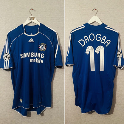 Chelsea home football shirt
2006/08 Drogba Large